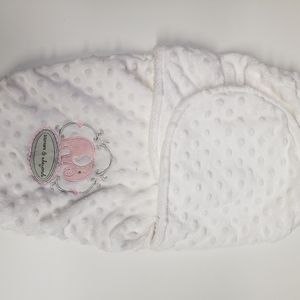 Super soft swaddling blanket